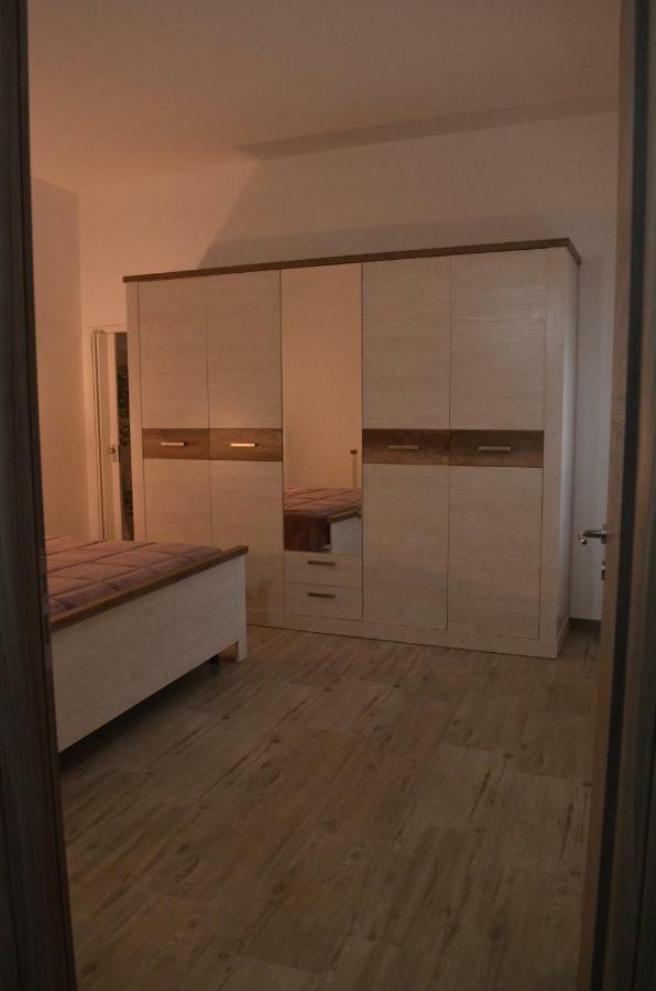 Appartamento Vacanza Da Luisa San Giovanni Suèrgiu Exterior foto